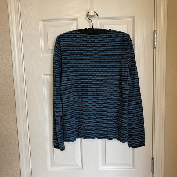 Ann Taylor Sweater - Picture 2 of 4